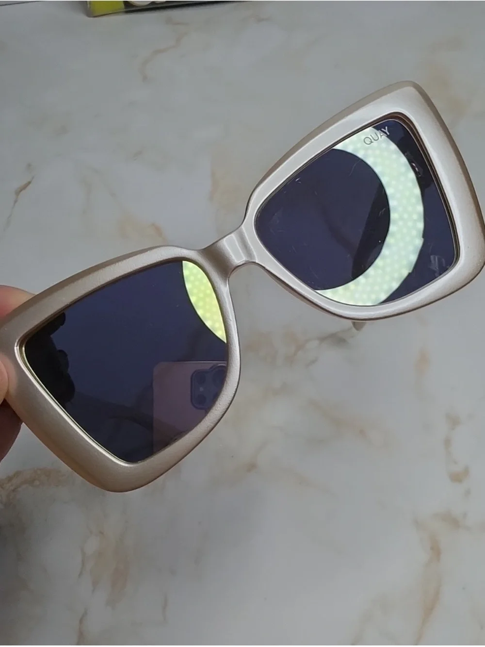 Quay Womens Sunglasses CHAIN REACTION Mirror Rose Lens With Case